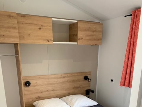 MOBILHOME 4 personnes - 25m2 (2021) + Terrasse bois semi-couverte 8m2. 4 pers