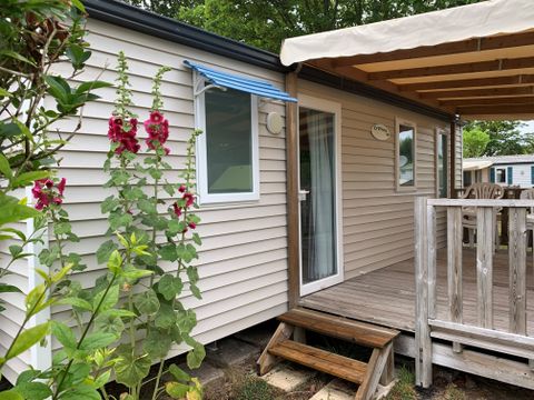 Mobilhome 4/6 personnes - 28m² - Terrasse bois couverte 12m²