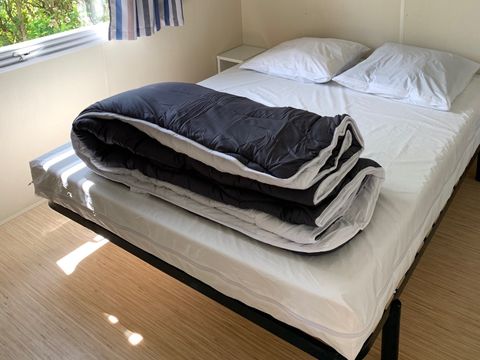 Mobilhome 4/6 personnes - 28m² - Terrasse bois couverte 12m²