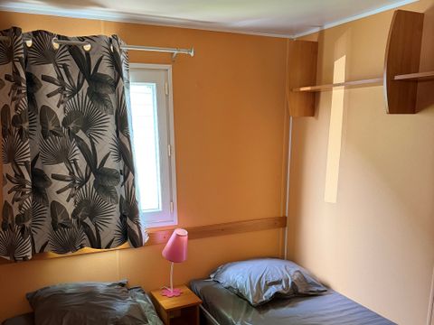 Mobilhome 4/6 personnes - 30m² - Terrasse bois semi-couverte 12m²