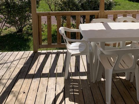 Mobilhome 4/6 personnes - 30m² - Terrasse bois semi-couverte 12m²