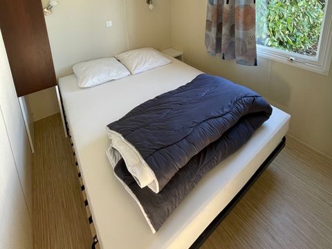Mobilhome 4 personnes - 26m² - Terrasse bois intégrée de 7m².