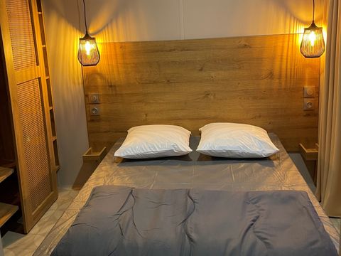 Mobilhome 4/6 personnes - Standing 28m2 - Terrasse intégrée 8m2