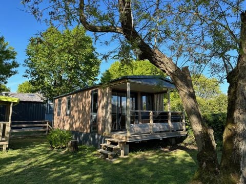 MOBILHOME 6 personnes - Standing 28m2 + terrasse intégrée 8m2 4/6 pers