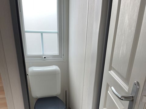 Mobilhome 6 personnes - 32m2 - 3 chambres - CLIMATISATION - Terrasse couverte 12m2