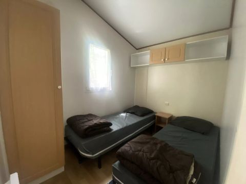 MOBILHOME 4 personnes - Confort 3 Pièces 4 Personnes + TV