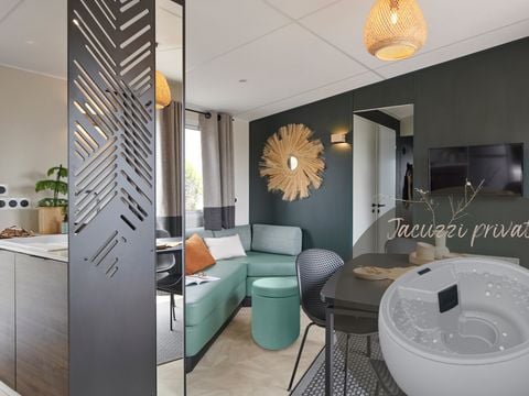 MOBILHOME 8 personnes - Cottage Nature Family Exclusif 3+1 chambres avec Piscine privative