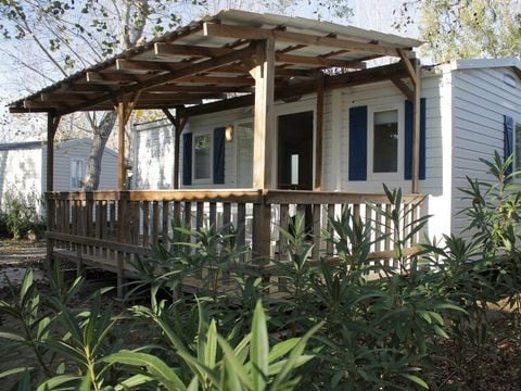 MOBILHOME 8 personnes - 3 Chambres