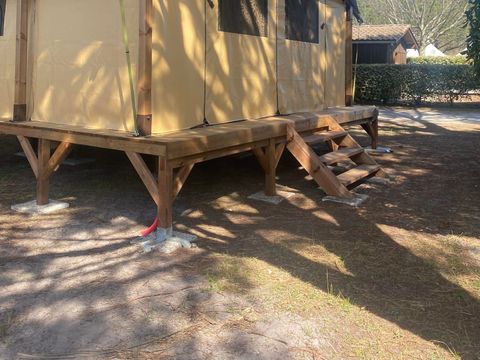 BUNGALOW TOILÉ 4 personnes - bungalow toilé marquise 19m² sans sanitaire (Hébergement de la saison 2022)