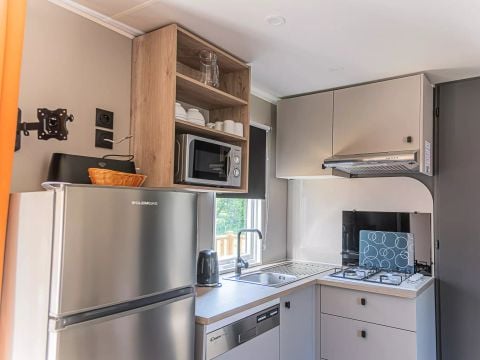 MOBILHOME 8 personnes - 5 Pièces 8 Personnes Climatisé + TV