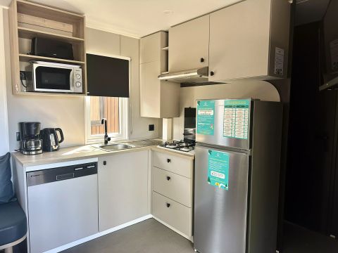 MOBILHOME 8 personnes - 5 Pièces 8 Personnes Climatisé + TV