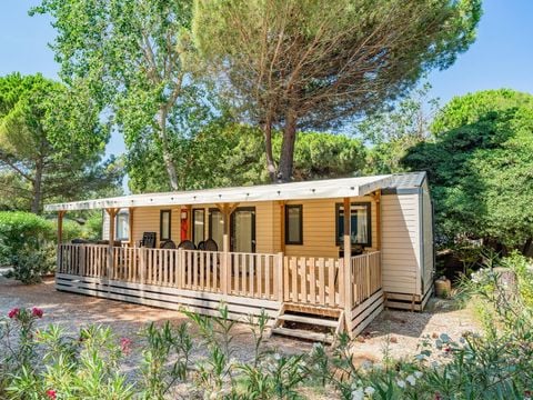 MOBILHOME 8 personnes - Mobil-home | Comfort | 4 Ch. | 8 Pers. | Terrasse surélevée | 1 SDB