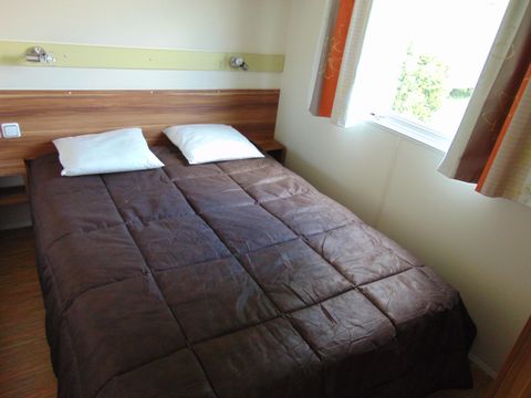 MOBILHOME 6 personnes - éco 30 m² / 2 chambres - terrasse couverte