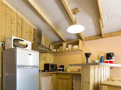 Hébergement 4 personnes - Sweet Flower Premium sur pilotis 43m² / 2 chambres - terrasse