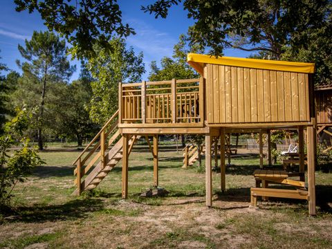 HÉBERGEMENT INSOLITE 2 personnes - Campétoile - insolite - 2 pers