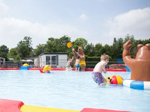 Chalet 4 personnes - Escaut (3 pers. + 1 bébé)