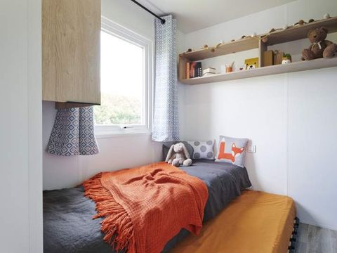 MOBILHOME 6 personnes - Mobil Home Lodge 83 Confort 3 chambres - 28 m² + terrasse intégrée de 8 m