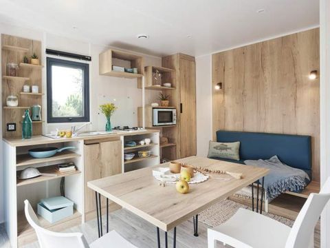 MOBILHOME 4 personnes - Cabane Surfer 2 chambres - 25 m² + terrasse semi couverte