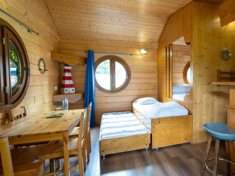 HÉBERGEMENT INSOLITE 6 personnes - CABANE DE SAM