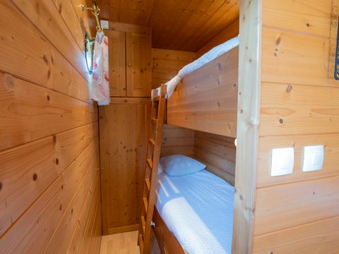 Insolite 4 personnes - HOTELIERE