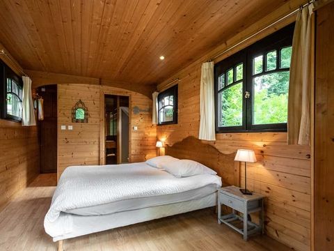 Insolite 4 personnes - HOTELIERE