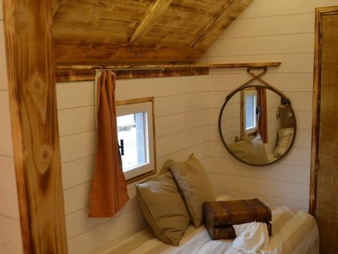 HÉBERGEMENT INSOLITE 6 personnes - REVE DE ROBINSON