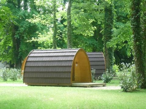 Insolite 3 personnes - GRAND POD sans sanitaire ni cuisine