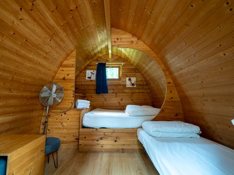 Insolite 3 personnes - GRAND POD sans sanitaire ni cuisine