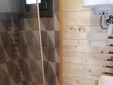 Insolite 6 personnes - CABANE D'HANSEL