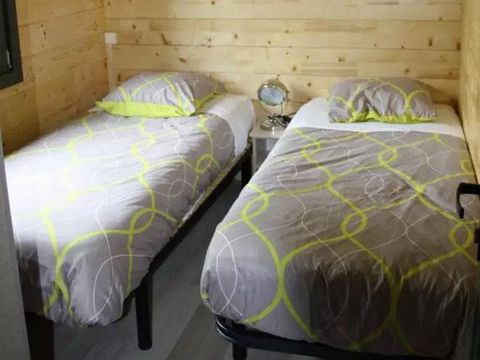 HÉBERGEMENT INSOLITE 6 personnes - CABANE D'HANSEL