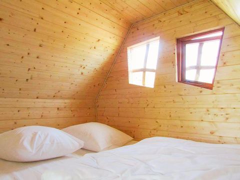 HÉBERGEMENT INSOLITE 2 personnes - CABANE MAGIQUE 2 personnes