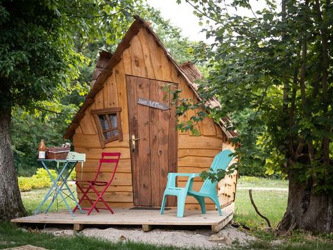 HÉBERGEMENT INSOLITE 2 personnes - CABANE MAGIQUE 2 personnes