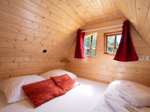 HÉBERGEMENT INSOLITE 2 personnes - CABANE MAGIQUE 2 personnes