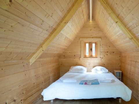HÉBERGEMENT INSOLITE 2 personnes - LA CABANE TROLL BIVOUAC sans sanitaires ni cuisine