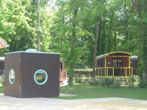 HÉBERGEMENT INSOLITE 2 personnes - LE CARRE D'ETOILES