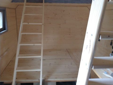 HÉBERGEMENT INSOLITE 3 personnes - CABANE KYARA