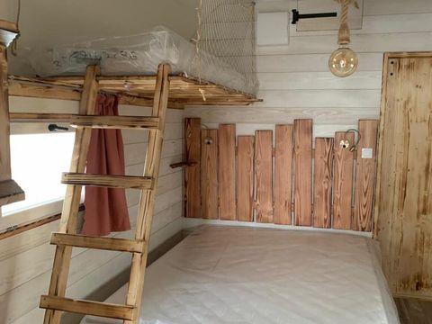 HÉBERGEMENT INSOLITE 5 personnes - REVE DE ROBINSON BOHEME adapté PMR