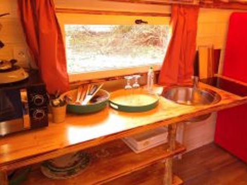 HÉBERGEMENT INSOLITE 5 personnes - REVE DE ROBINSON BOHEME adapté PMR