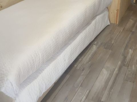 Hébergement 4 personnes - Cabane Vendredi