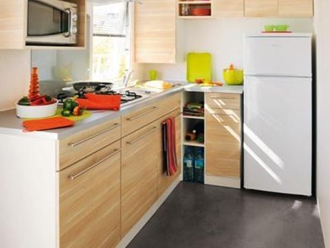 MOBILHOME 4 personnes - Mobil-home Standard 27m² (2 chambres) + TV + terrasse semi-couverte 18m²