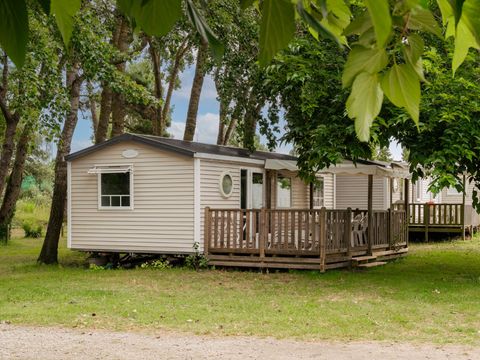 MOBILHOME 6 personnes - Mobil-home Standard 31m² (3 chambres) + TV + terrasse semi-couverte 18m²