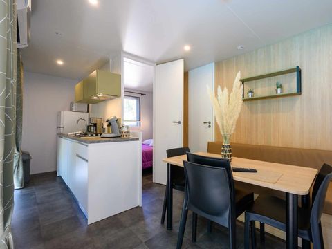 MOBILHOME 8 personnes - Confort 3 chambres 30 m²