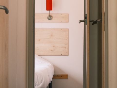 HÉBERGEMENT INSOLITE 2 personnes - ROULOTTE