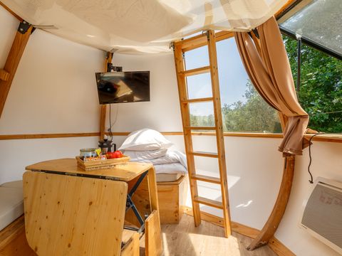 HÉBERGEMENT INSOLITE 2 personnes - GOUTTE D'O sans sanitaires