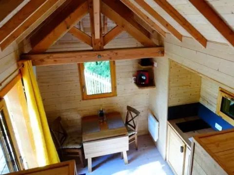 Tente en toile et en bois 4 personnes - Cabane Perchée Beaumont 3 Pièces 4 Personnes