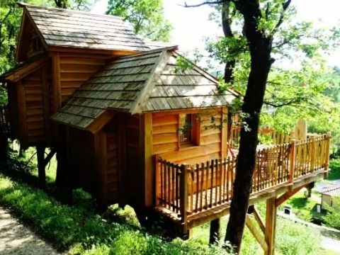 Tente en toile et en bois 4 personnes - Cabane Perchée Beaumont 3 Pièces 4 Personnes