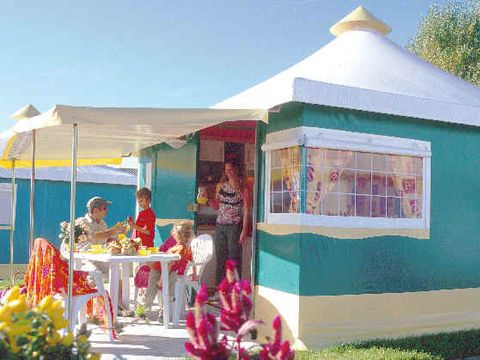 BUNGALOW TOILÉ 5 personnes - KIWI