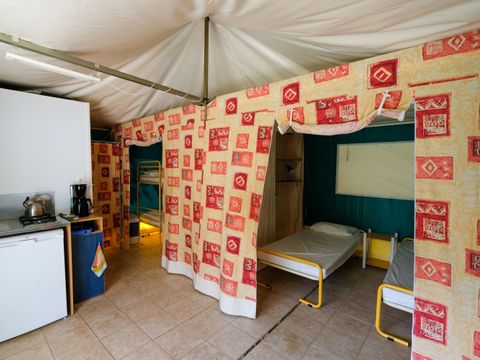 BUNGALOW TOILÉ 5 personnes - KIWI