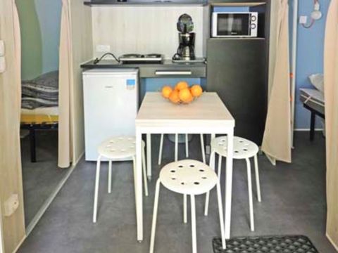 Tente en toile et en bois 4 personnes - Coco Sweet - 2 chambres - (sans sanitaire)