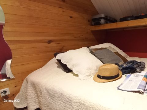 BUNGALOW 4 personnes - TRAPPEUR sans sanitaires